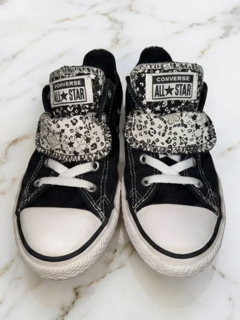 Converse Chuck Taylor All Star Double Tongue Low Top Black Floral Juniors Size 3